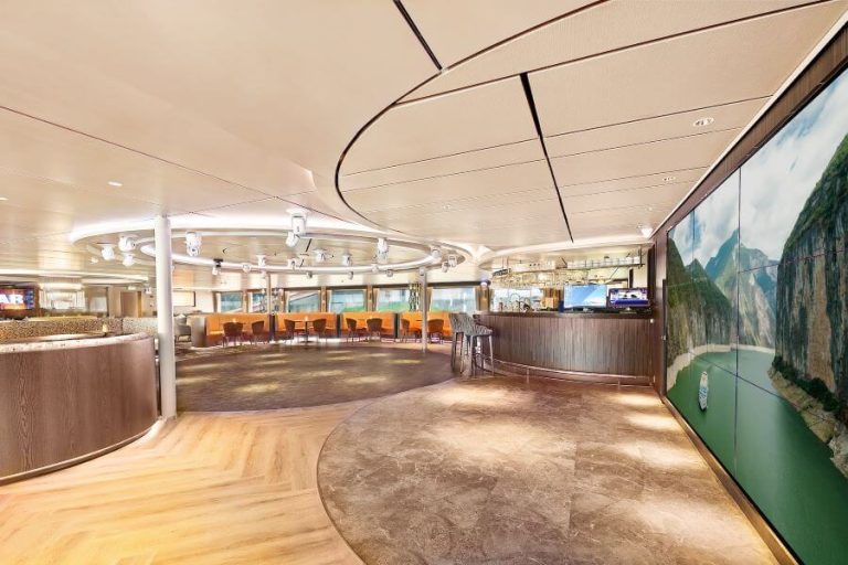 Century Oasis - H2O Bar