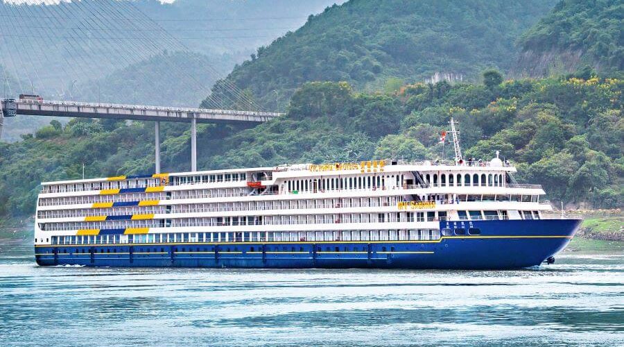 Victoria Sabrina Cruise Ship