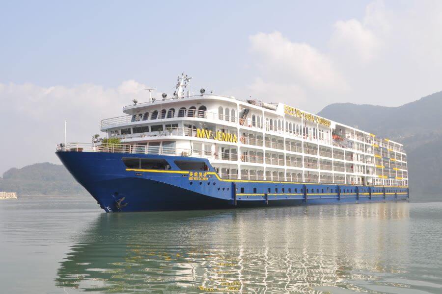 Victoria Jenna Cruise Ship