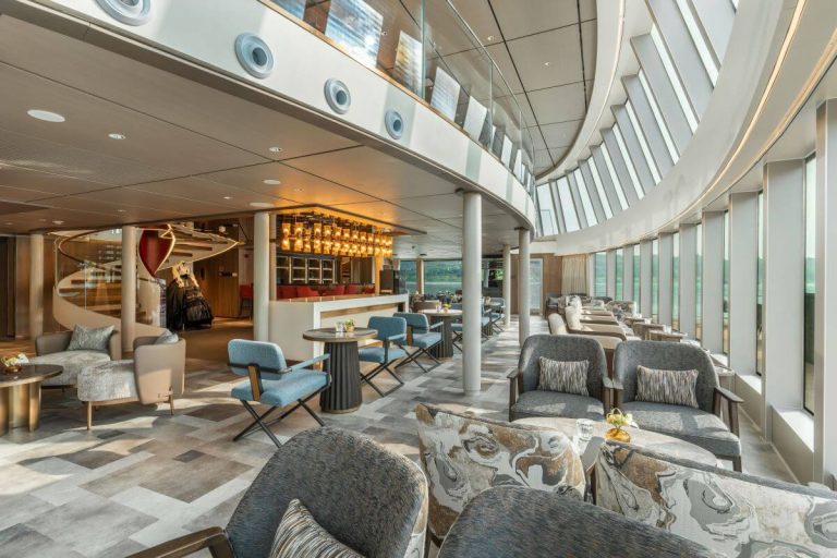 Sissi Café & Lounge