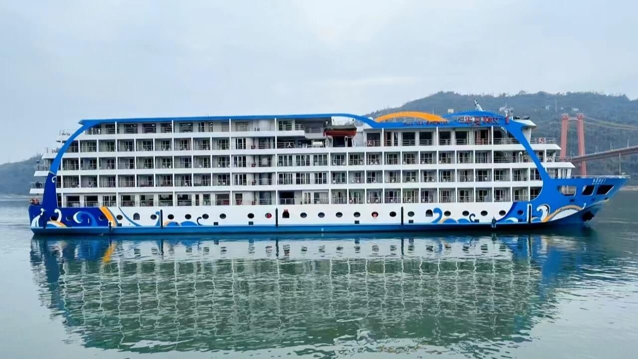China Goddess No.5 Cruise Ship