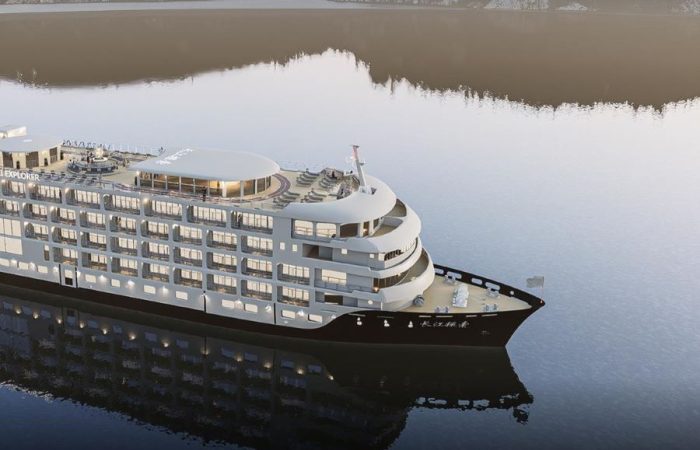 Exterior view of Yangzi Explorer Cruise Ship, providing ultra luxury Yangtze River cruises